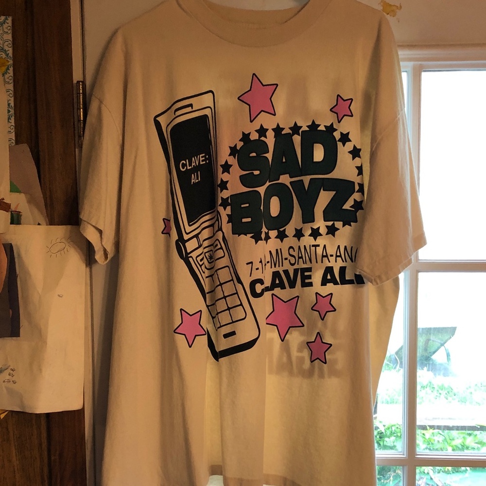 Graphic Tee - Cream with Pink Stars